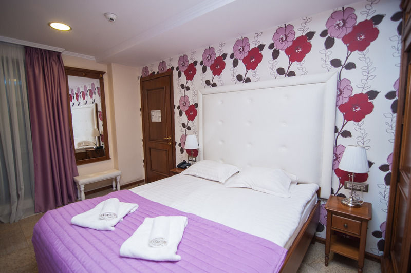 Dbh Bucharest Hotell Eksteriør bilde