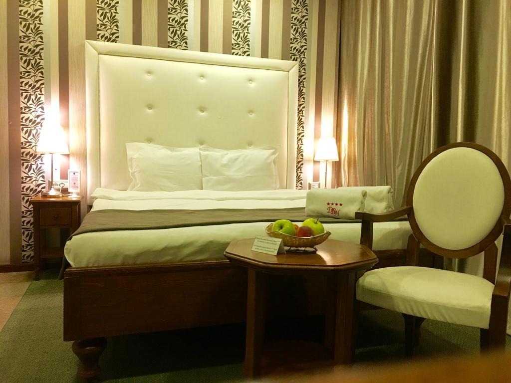 Dbh Bucharest Hotell Eksteriør bilde
