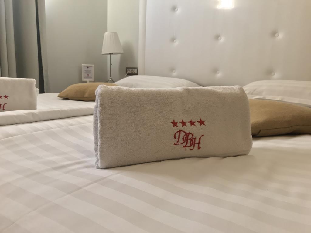 Dbh Bucharest Hotell Eksteriør bilde