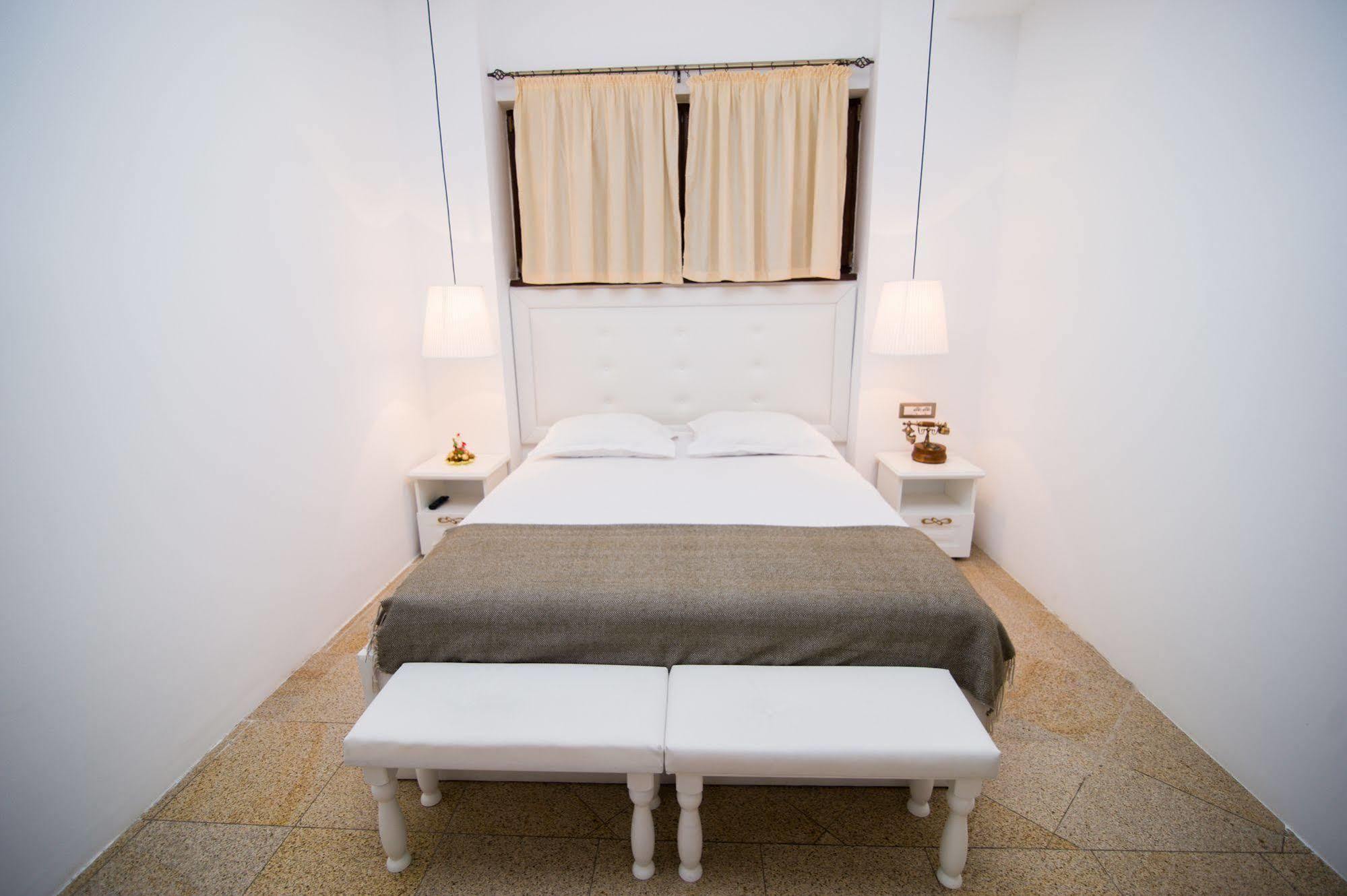 Dbh Bucharest Hotell Eksteriør bilde